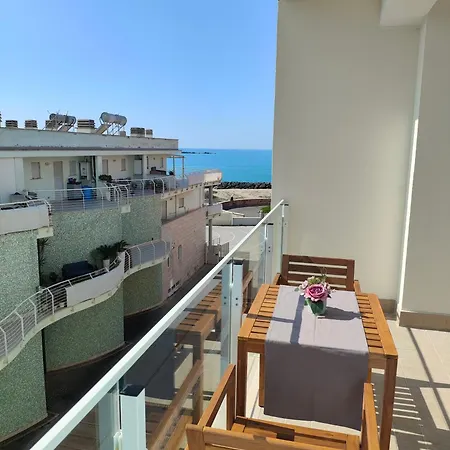 Apartment Agm Airport Faro 10